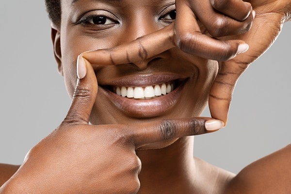 Brighten your smile instantly with advanced laser teeth whitening Dundee